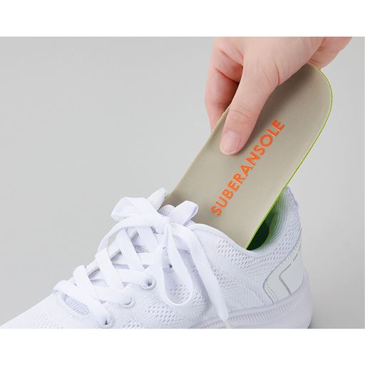 敷くだけで靴の前滑り対策に