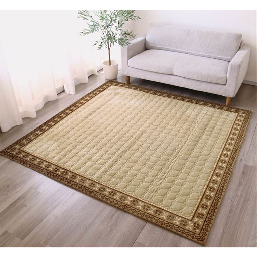 180×180cm  ベージュ   シンプルながらも冬らしいデザインも素敵。