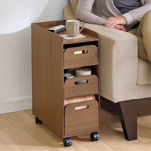 ダークブラウン ソファーサイドやベッドサイドでも活躍!