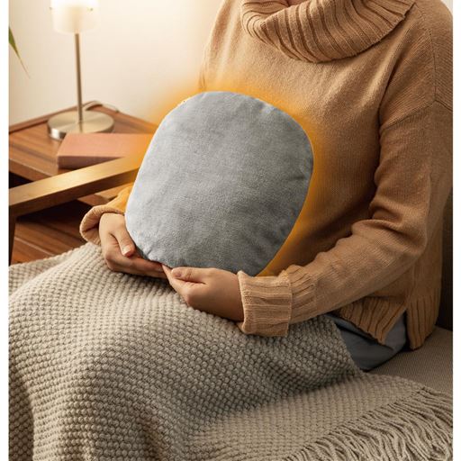 グレー<br>繰り返し使える蓄熱式<br>省エネPoint! 15分の蓄熱で最長8時間あったか※1電気代約2.8円とお得!※2 ※1アンカ目的の場合 ※2蓄熱1回あたり。1kW/h=31円で算出