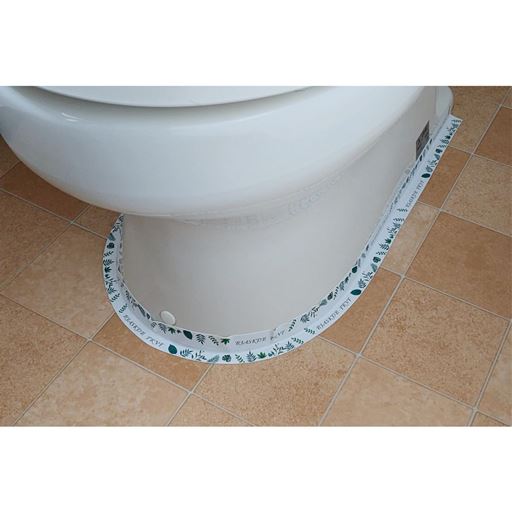 A(ボタニカル柄) トイレの隙間に