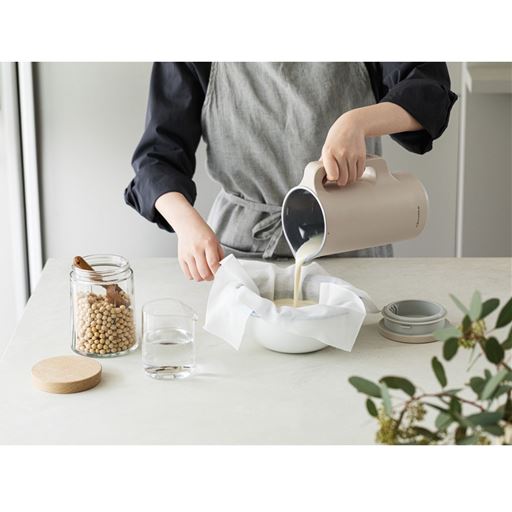 大豆から豆乳を作る【SOYMILK】モードも搭載。