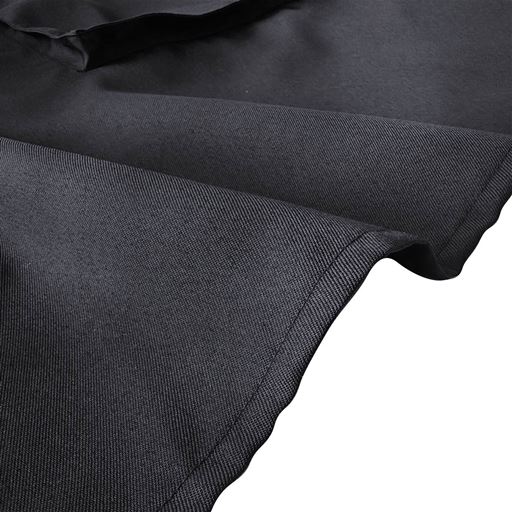 丈夫でしっかりとしたツイル素材で洗っても素早く乾燥。シワにもなりにくくお手入れラクラクです。