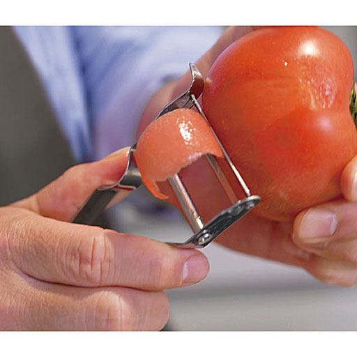 やわらかいトマトの皮も!