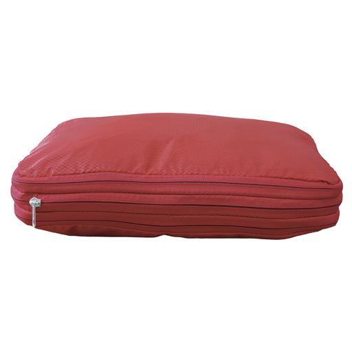 ファスナーでしっかり圧縮!