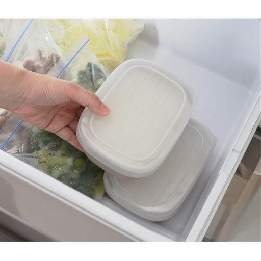 冷蔵庫や冷凍庫で保存!!<br>蓋とすのこは透明で確認しやすい!