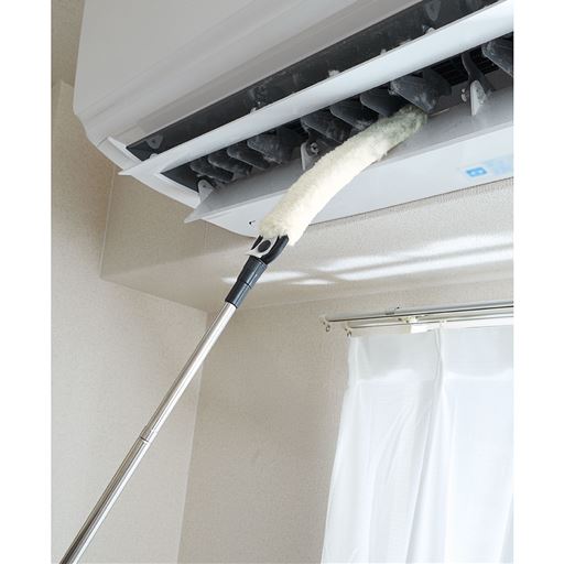 しなってすき間にフィット!