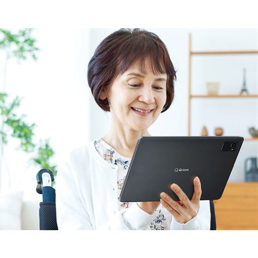 電子書籍で読書<br>何冊分もデータを入れられる