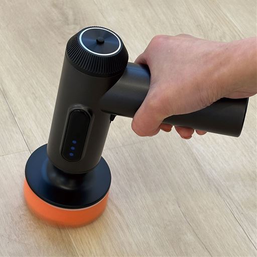 フローリングに