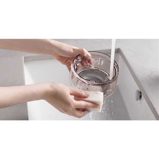 羽根・バスケット・ぬか受けトレイ・計量カップは水洗いができます。