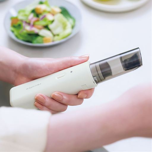 わずか約3.5cm幅のスティック型