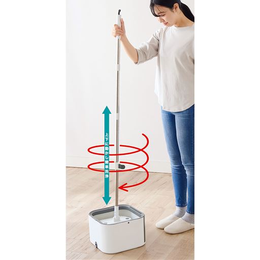 くるくる回すだけでモップがキレイに! 大容量タンク 電気不要