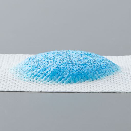 底に敷いた吸水ポリマーシートが跳ね返り&悪臭を防ぐ