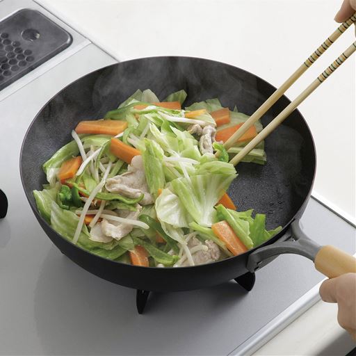 野菜炒めはシャキッと!D(26cm)使用例