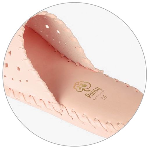 抗菌<br>無機抗菌剤を中敷に練り込み、ニオイやベト付きを抑えていつも清潔。