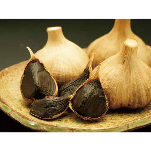 青森県産にんにく「福地ホワイト六片」使用