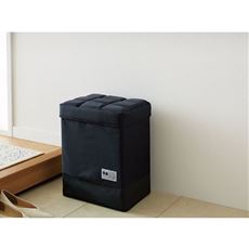 座れる玄関防災バッグ