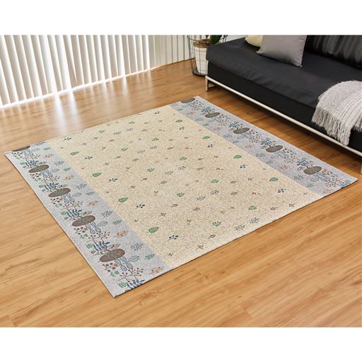 洗濯機で洗えるお手入れ簡単ラグ(北欧風デザイン)