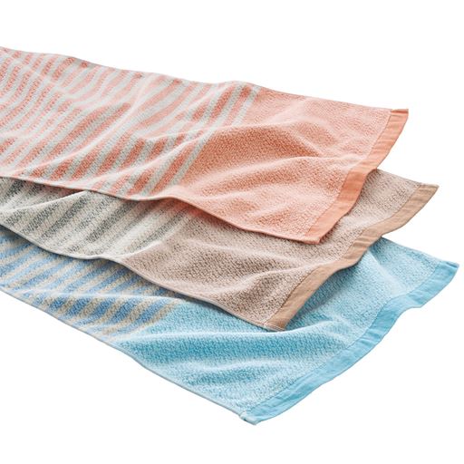 (上から) オレンジ系・ベージュ系・ブルー系