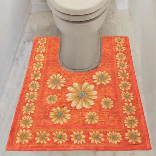 オレンジ 90×65cm<br>鮮やかな花柄が空間を明るく彩る、イタリア製のトイレマットです。