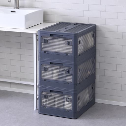 チャコールグレー<br>3段重ねたイメージ