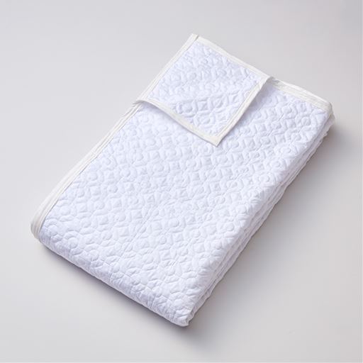 ホワイト<br>たたんだ状態