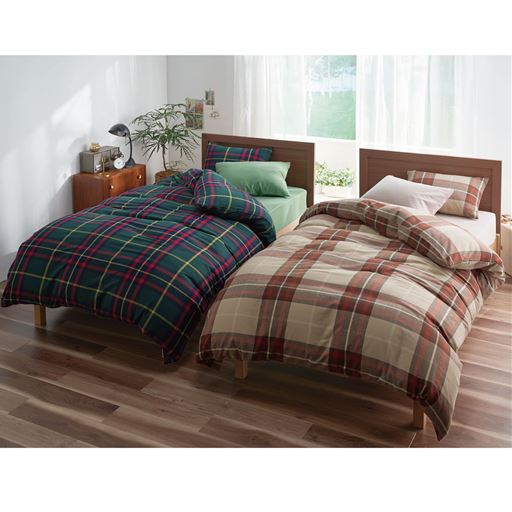 (左から)ダークグリーン・ベージュ ※商品は掛け布団カバーです<br>やわらかな綿100%ネル素材で気持ちもほっこり。