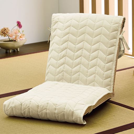 アイボリー<br>座椅子カバーとしても使えます。