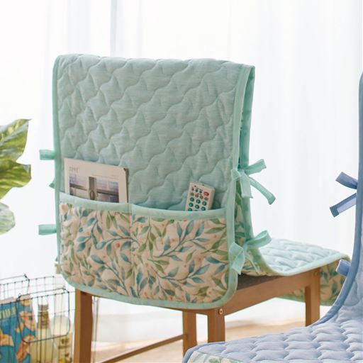 グリーン<br>背面ポケット付き。 ※ポケットは冷感面のみ