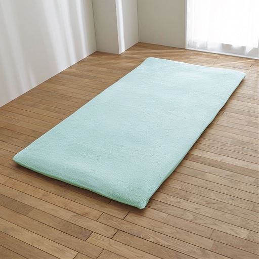 ミスティブルー<br>敷き布団用のフィットシーツは付け替えが簡単!