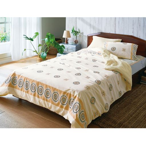 アイボリー ※商品はパッドシーツです。<br>※枕カバーはCR-1318、掛け布団カバーはCR-1319を使用しています。