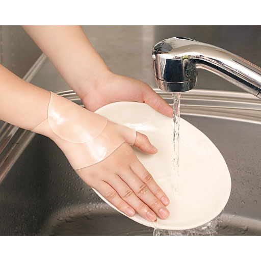 装着したまま水仕事もできる!