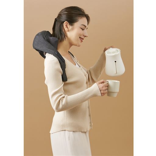 くつろぎながら