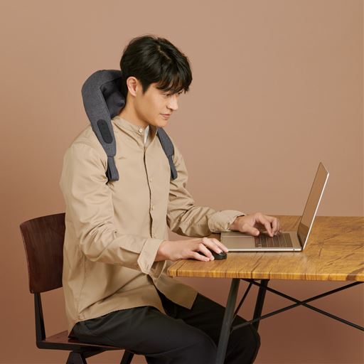 デスクワークしながらリラックス!