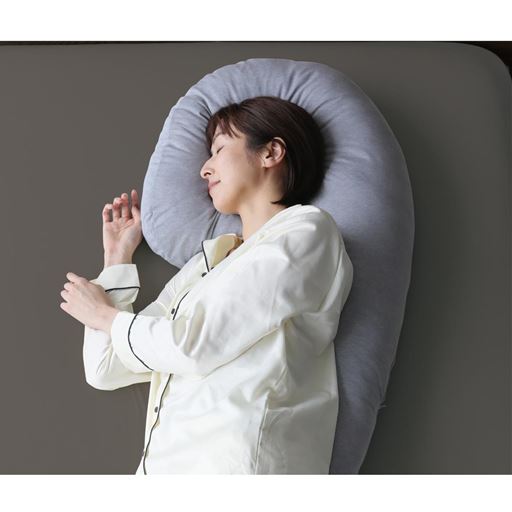 横寝枕としても