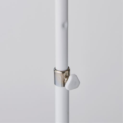 10cmピッチ5段階で高さ調整ができます。