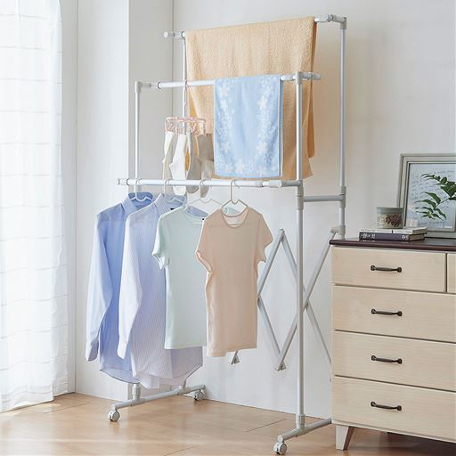 縮めてコンパクトに物干し