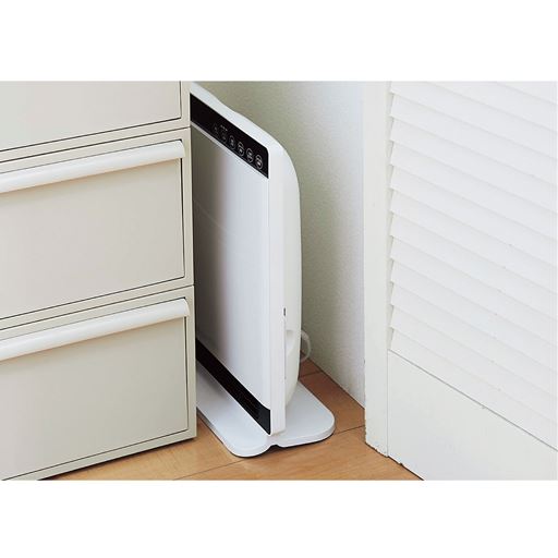 使わない時はちょっとしたすき間に収納OK。