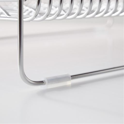 足元は滑り止めも付属