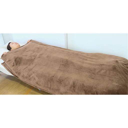 大きいから、くるまったり、ひざ掛けに使ったり… 使い方はいろいろ♪