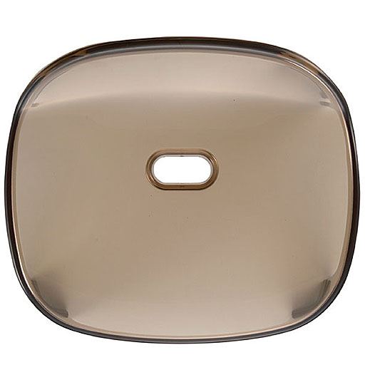 座面が幅広でゆったり座れます。