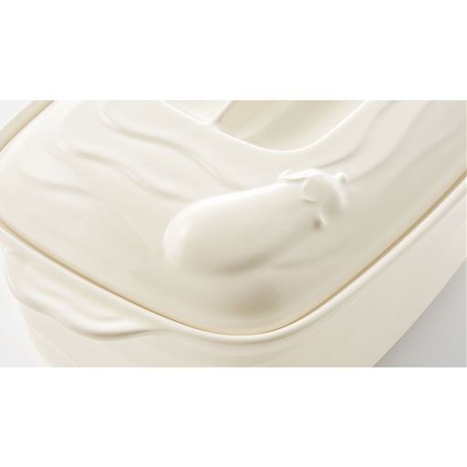 なすびのレリーフ