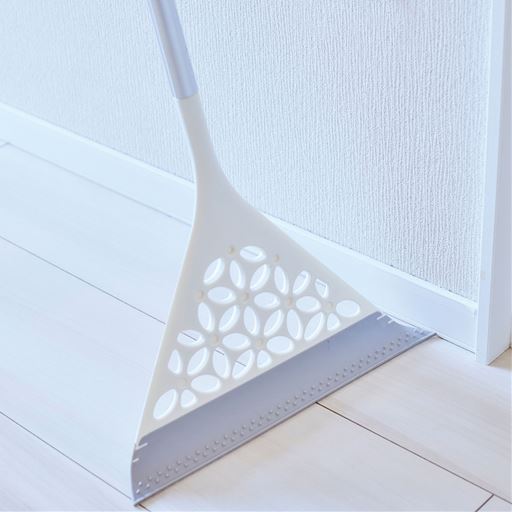 細かなほこりもサーっとひと掃き!