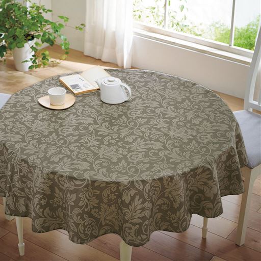ブラウン 円形(直径150cm)<br>食事の時間を素敵に演出する、スペイン製のテーブルクロスです。