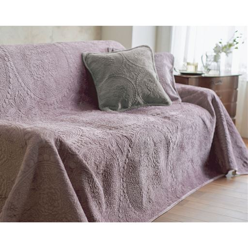 ワイン(横250×縦200cm)<br>2つの表情が楽しめる、ふんわりエレガントなマルチカバーです。