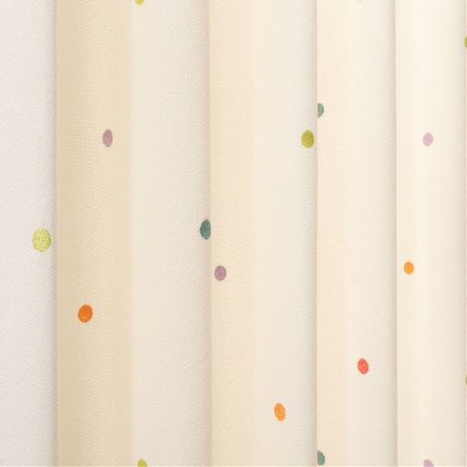 生地拡大(アイボリー)<br>直径約1cmほどのドット刺繍がアクセントに。