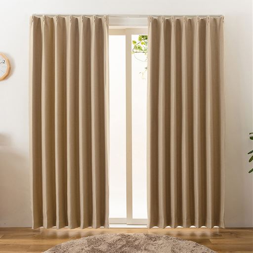 ベージュ<br>お部屋が暗くなりすぎない3級遮光。