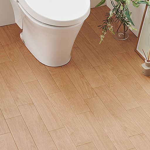 F (オーク)<br>使い勝手のいい明るいオーク木目調。あたたかみのあるナチュラルな雰囲気に。