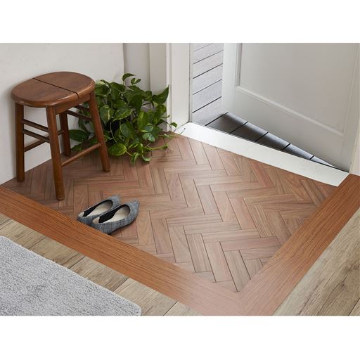 D (へリンボン/ブラウン)<br>フリーカットOKなので、お好みのサイズにぴったり敷くことができます。