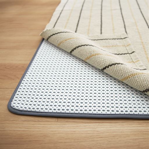 グレー B(横175×縦175cm) いつものラグがふっくら暖かく!しかも洗えて乾きやすい<br>※商品はアンダーラグです。